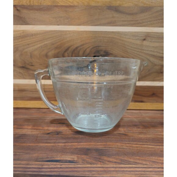 Anchor Hocking 8 Cup, 2 Liter Glass Measuring Cup - Picture 1 of 7